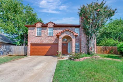 2958 Moreau Court Fort Worth TX 76118
