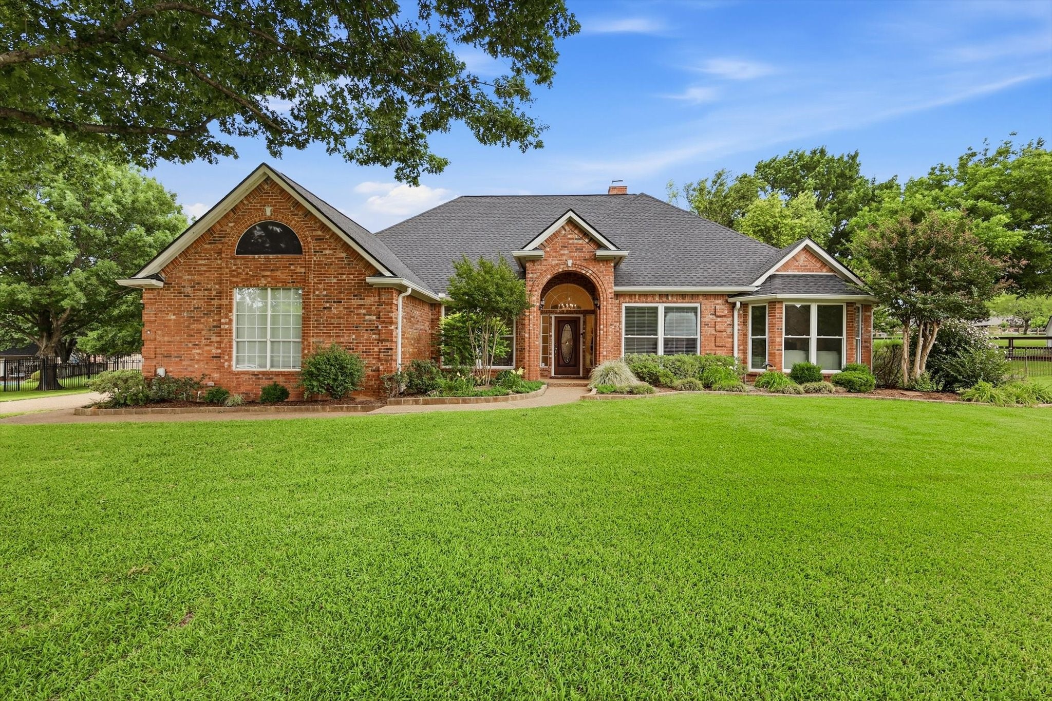 122 Chapel Hill Drive Double Oak TX 75077