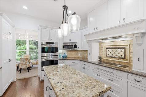 122 Chapel Hill Drive Double Oak TX 75077