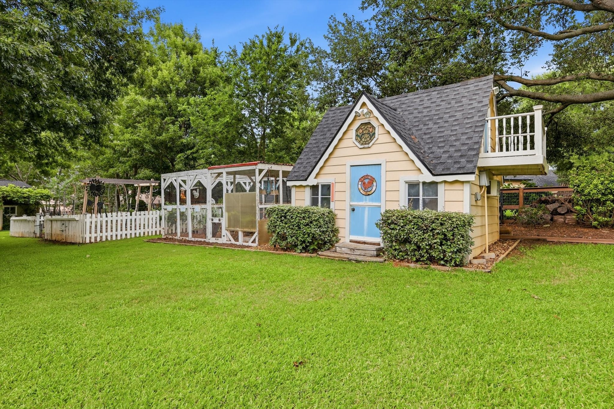 122 Chapel Hill Drive Double Oak TX 75077