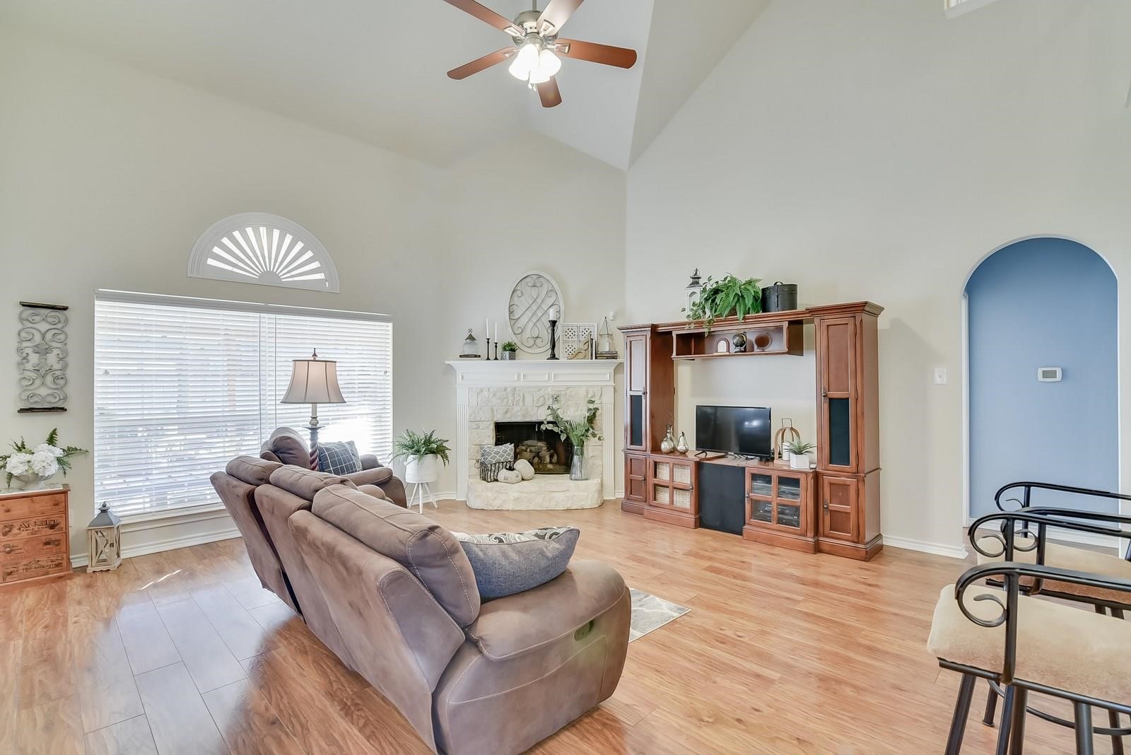 7700 Buccaneer Circle Arlington TX 76016