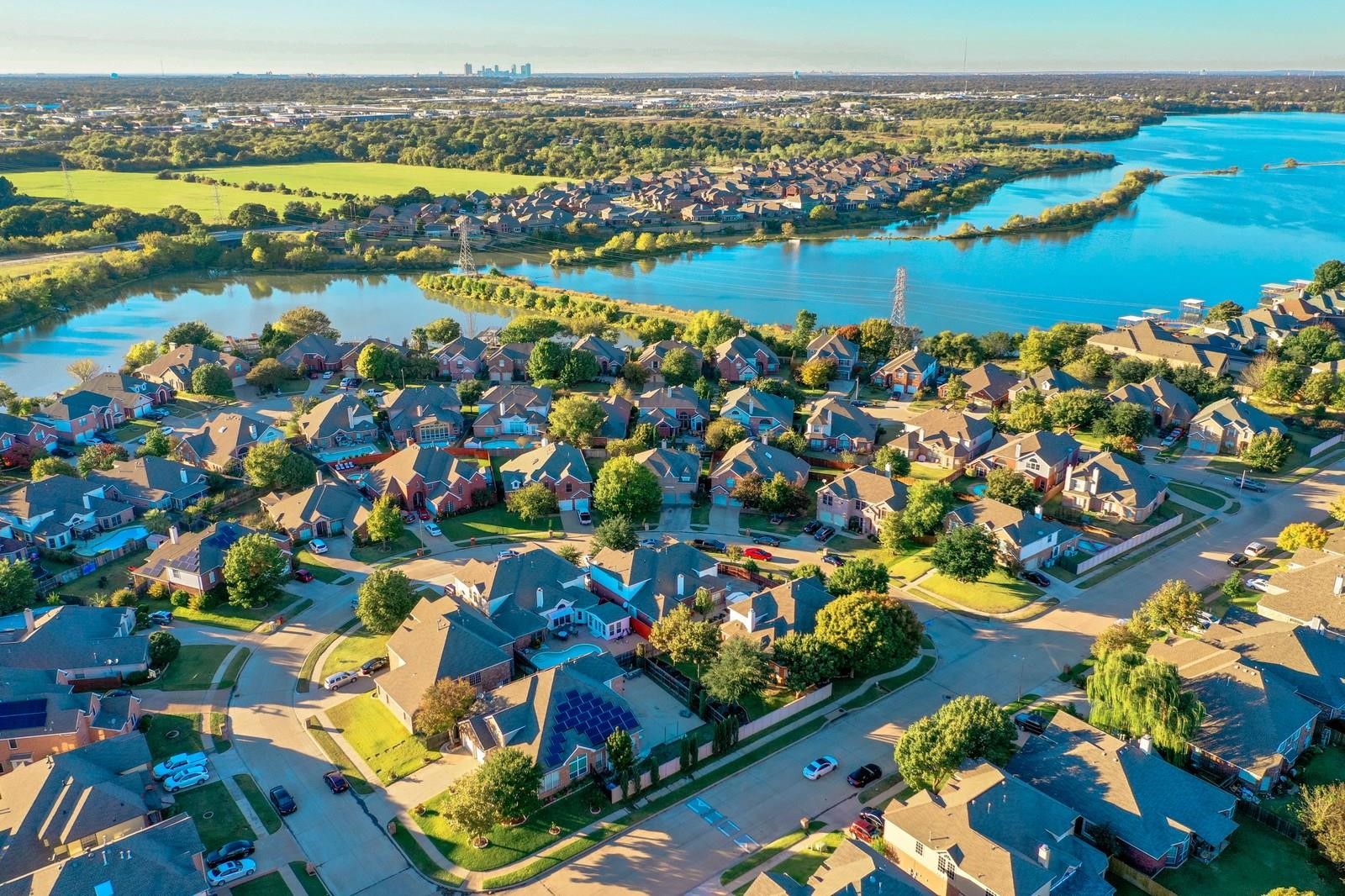 7700 Buccaneer Circle Arlington TX 76016