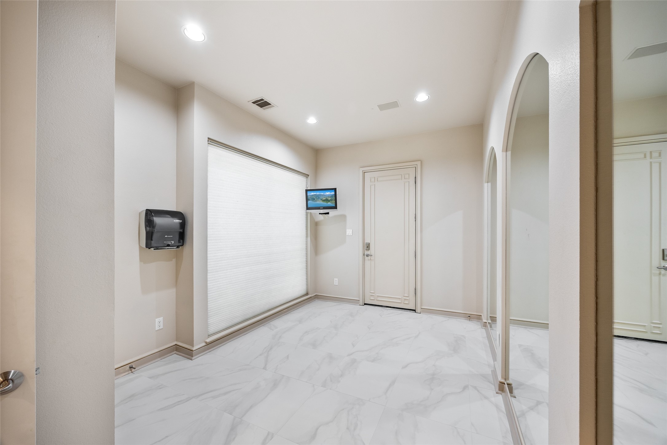 5608 Stone Cliff Court Dallas TX 75287