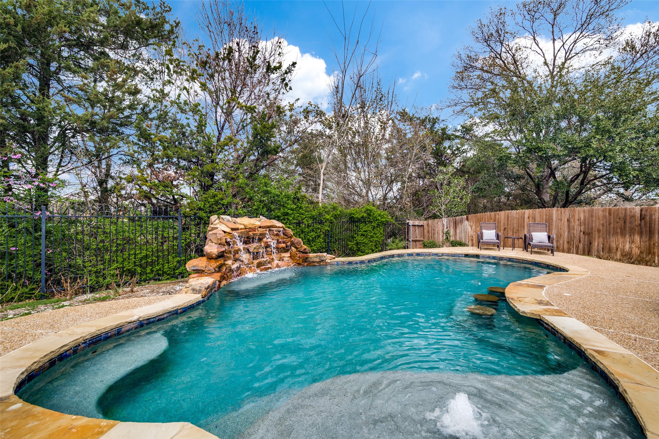 6503 Prairie Flower Trail Dallas TX 75227
