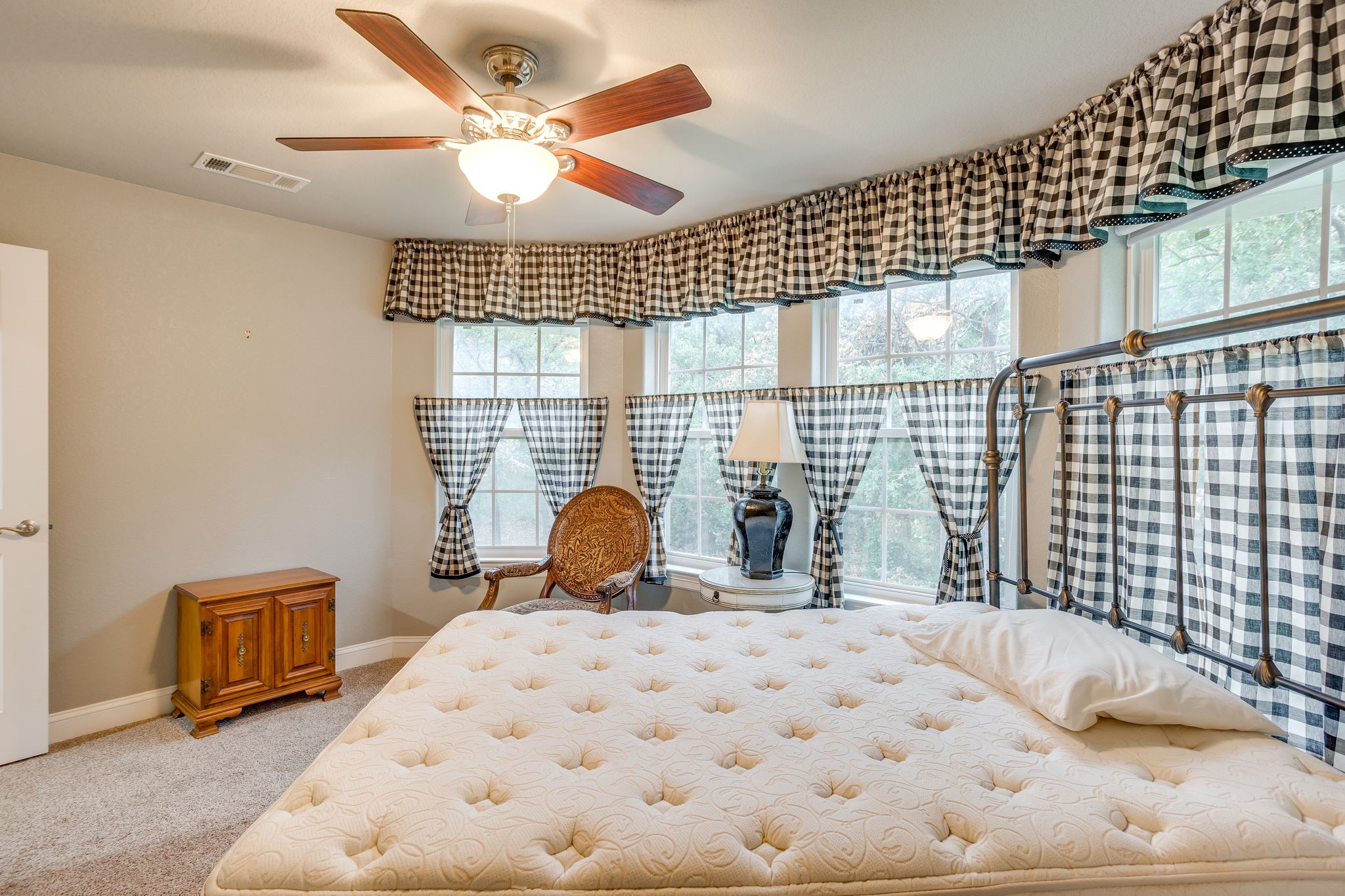263 Oak Creek Circle Springtown TX 76082