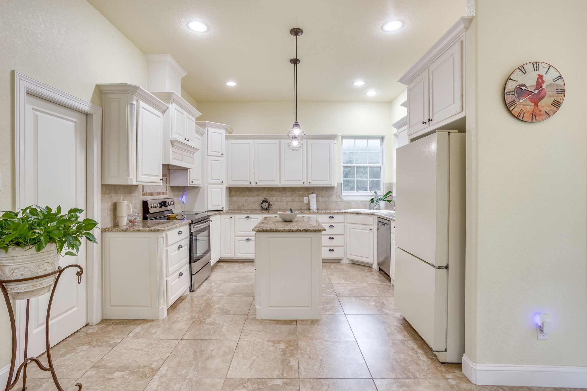 263 Oak Creek Circle Springtown TX 76082