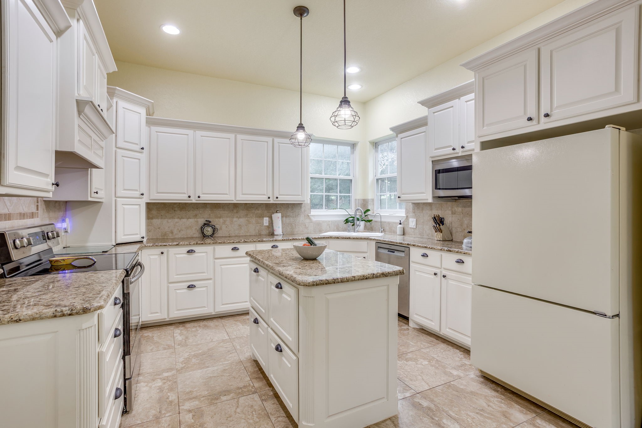 263 Oak Creek Circle Springtown TX 76082
