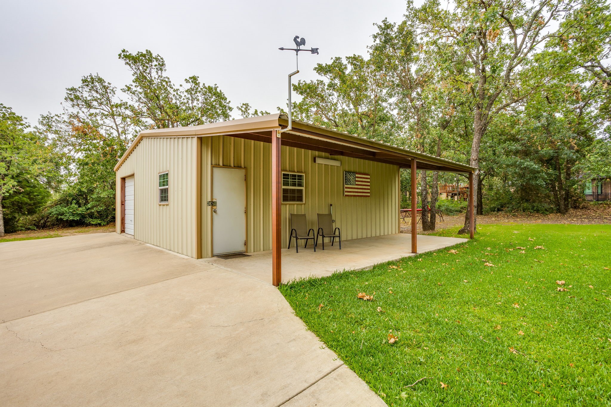 263 Oak Creek Circle Springtown TX 76082