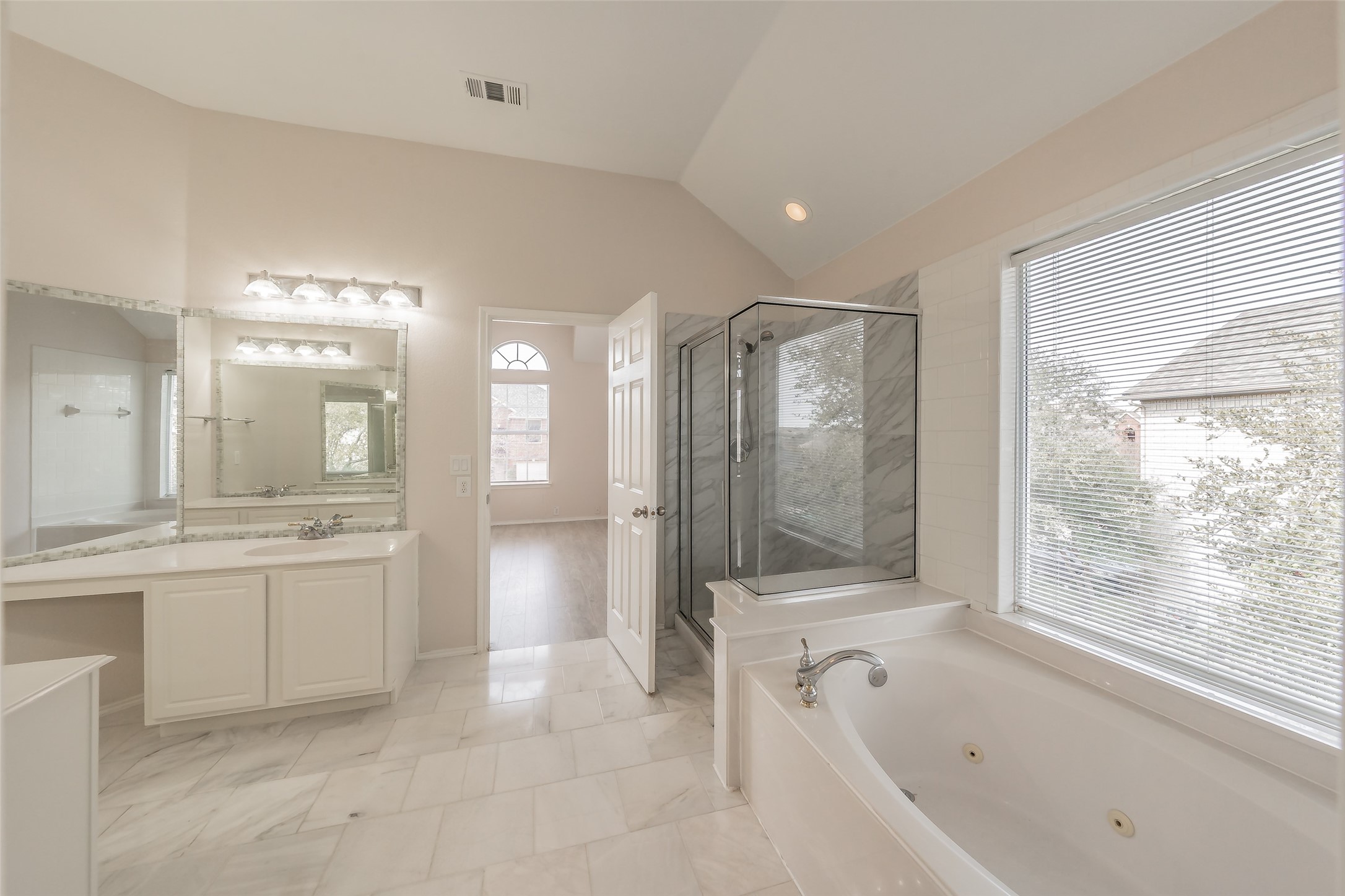 5786 Walnut Creek Drive Fort Worth TX 76137