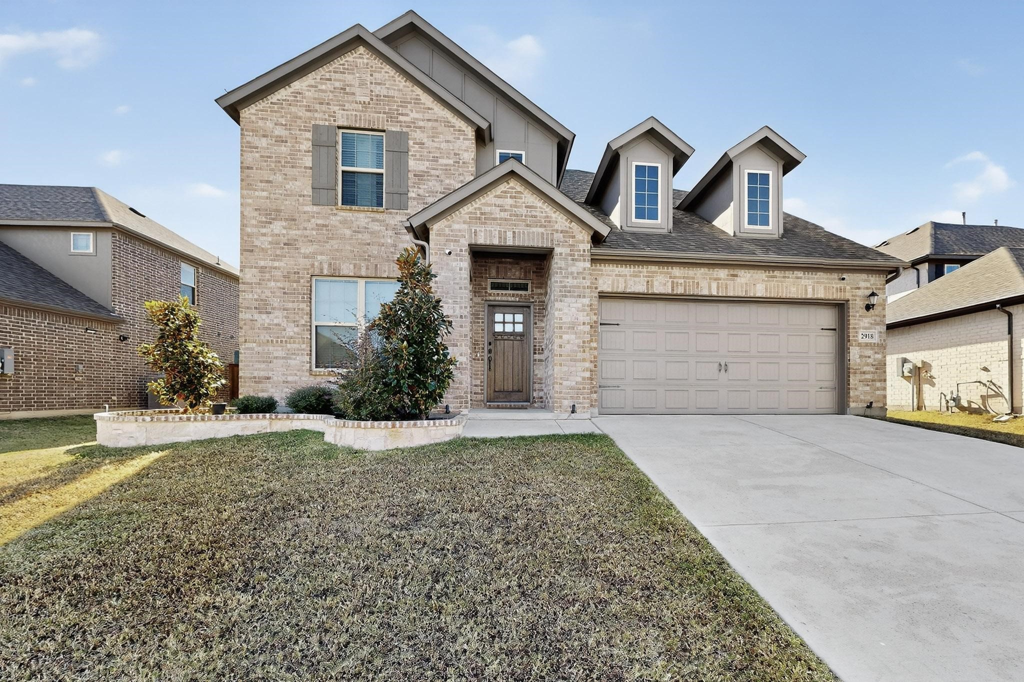 2918 Grand Lookout Lane Arlington TX 76001