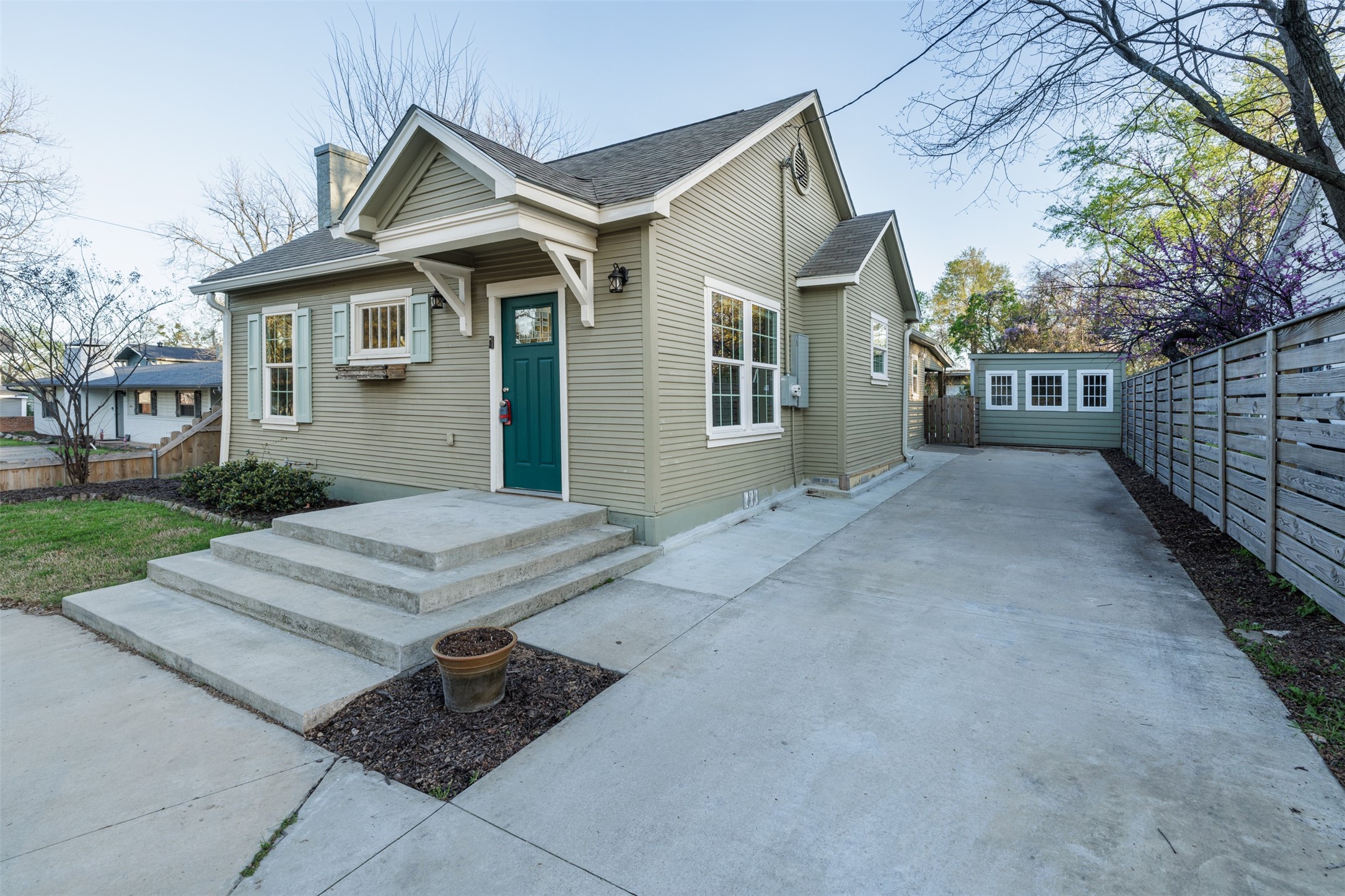 217 Houston Street Sulphur Springs TX 75482