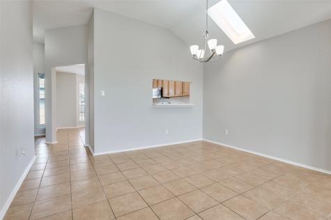 800 Ponselle Drive Arlington TX 76001