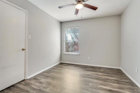 800 Ponselle Drive Arlington TX 76001
