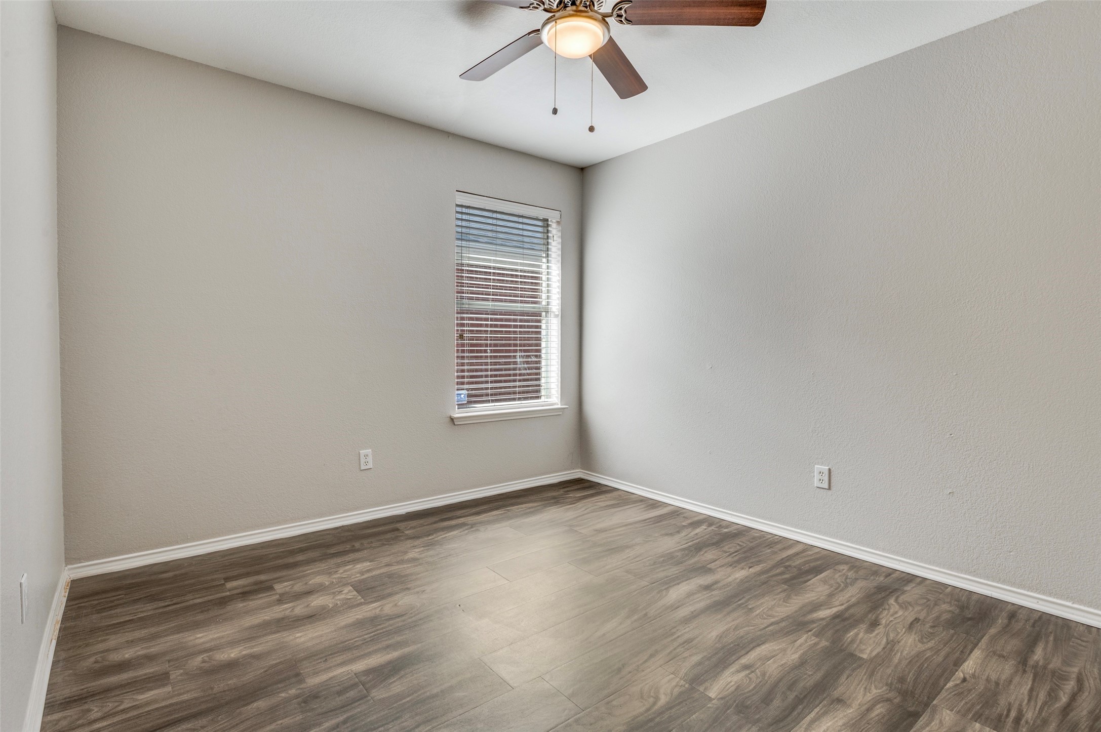 800 Ponselle Drive Arlington TX 76001