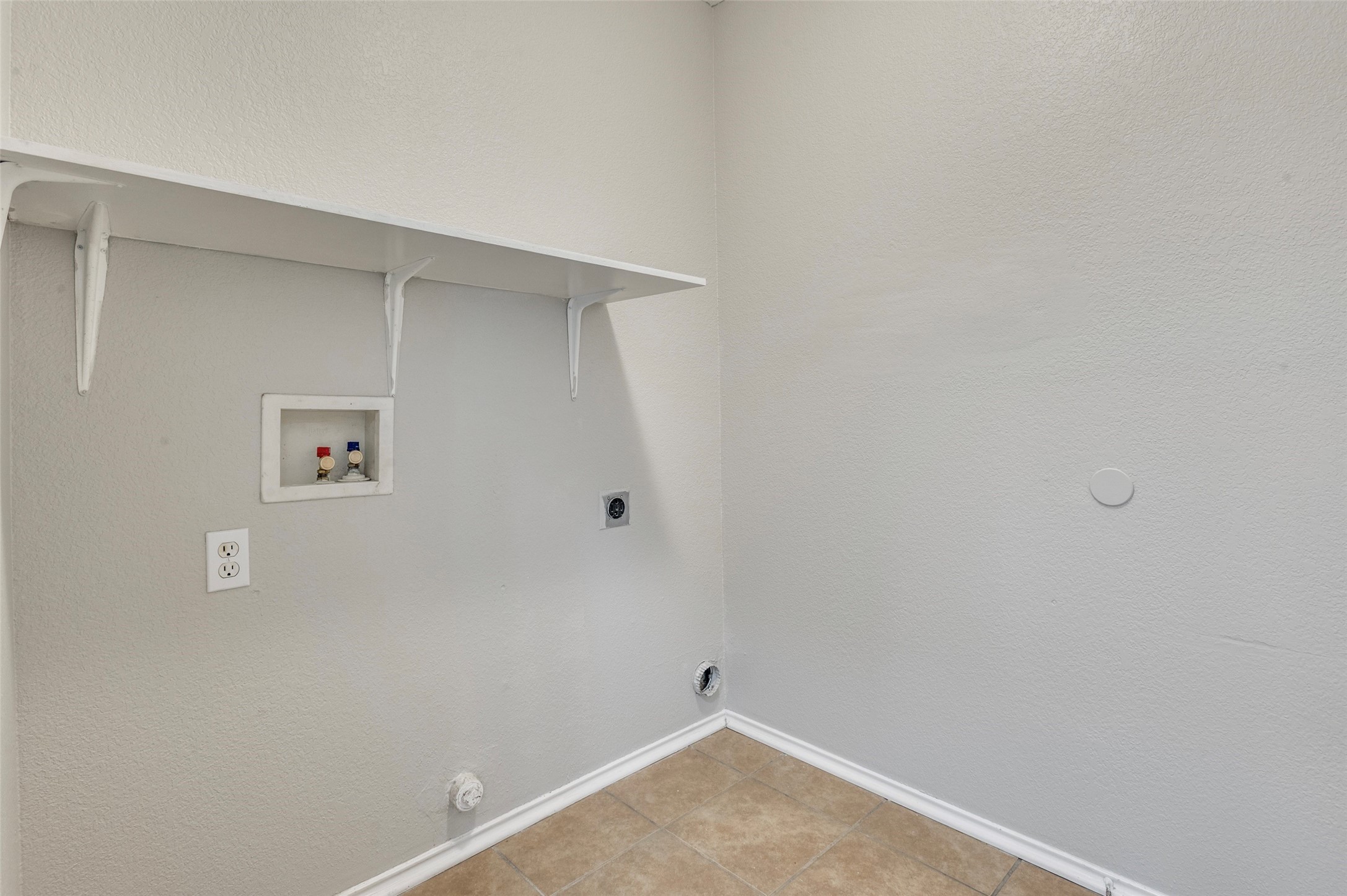 800 Ponselle Drive Arlington TX 76001