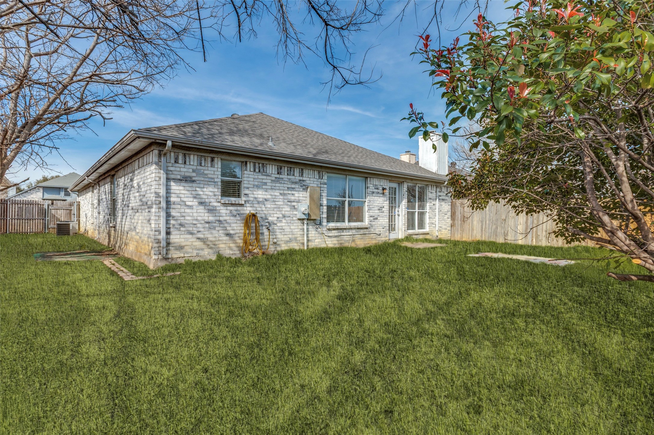 800 Ponselle Drive Arlington TX 76001