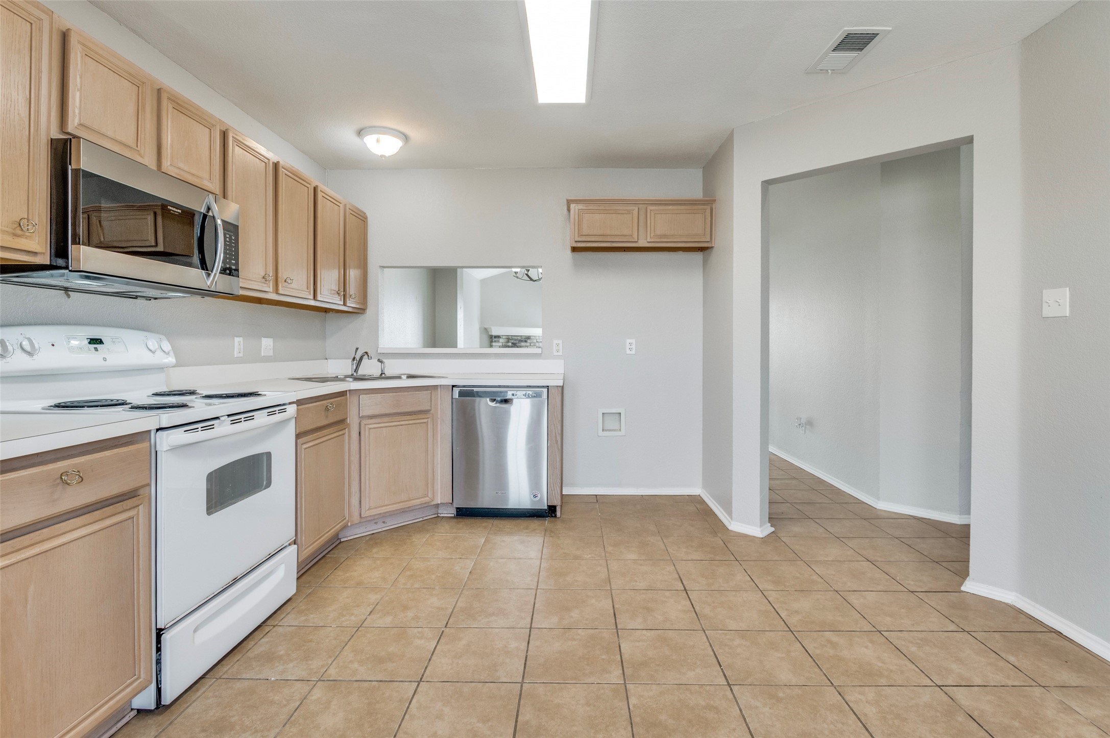 800 Ponselle Drive Arlington TX 76001