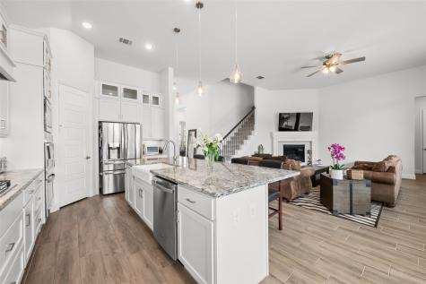 1712 Birch Street Mansfield TX 76063