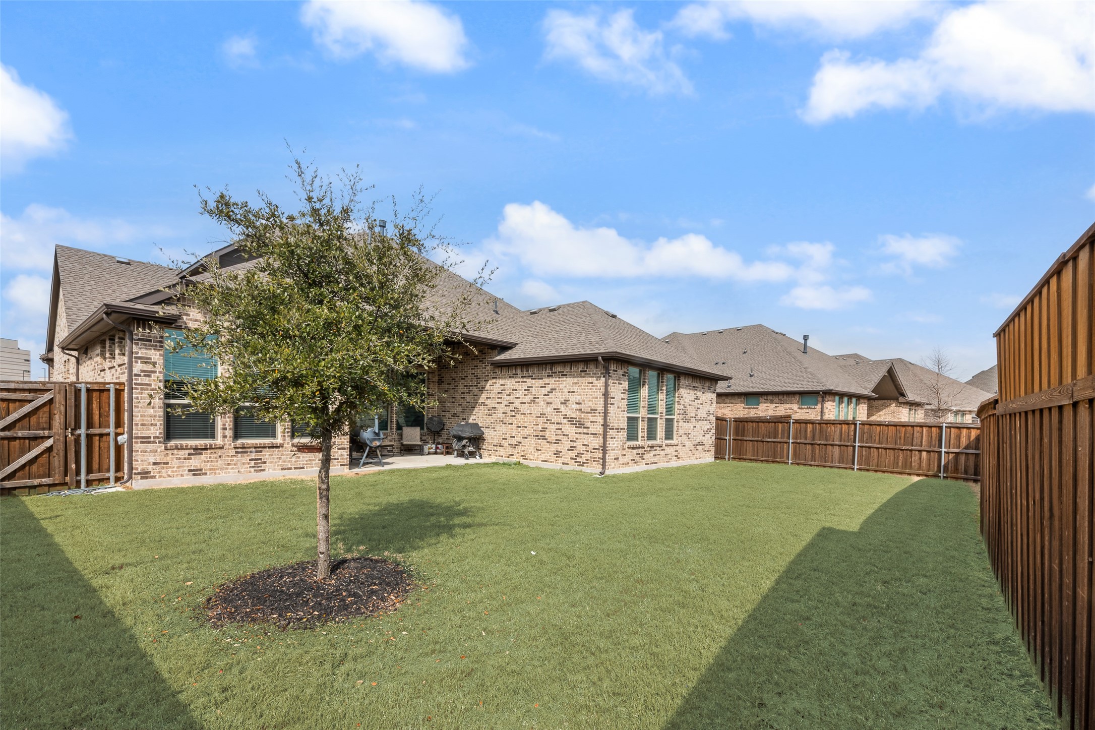 1712 Birch Street Mansfield TX 76063