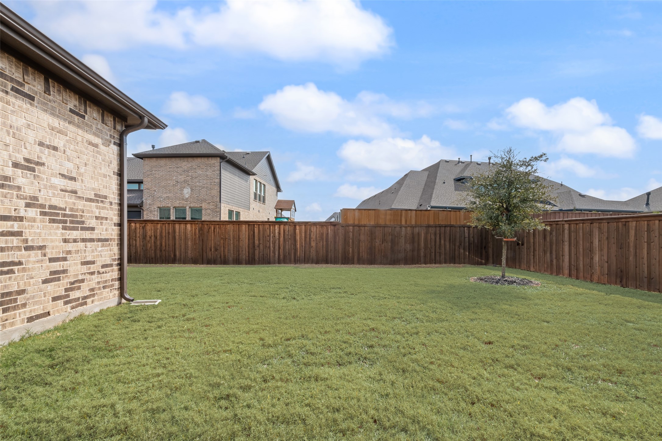 1712 Birch Street Mansfield TX 76063