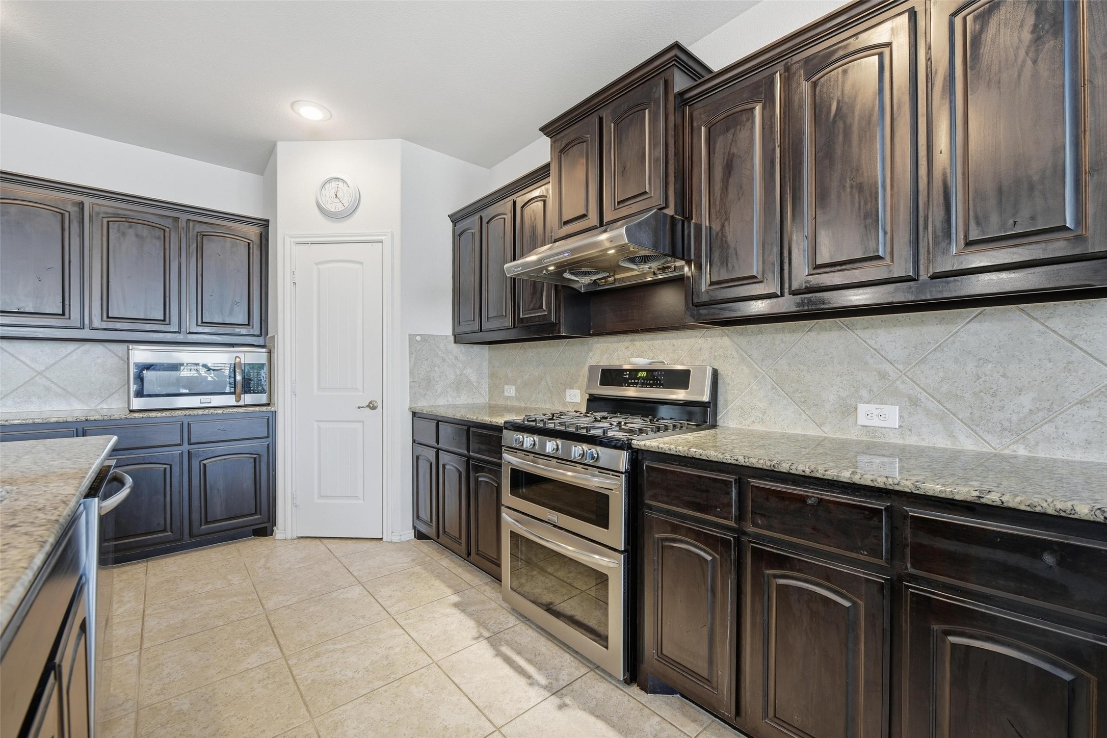 2701 Albatross Lane Fort Worth TX 76177
