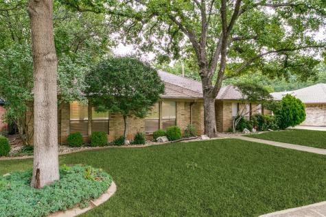 2818 N Creekwood Drive Grapevine TX 76051