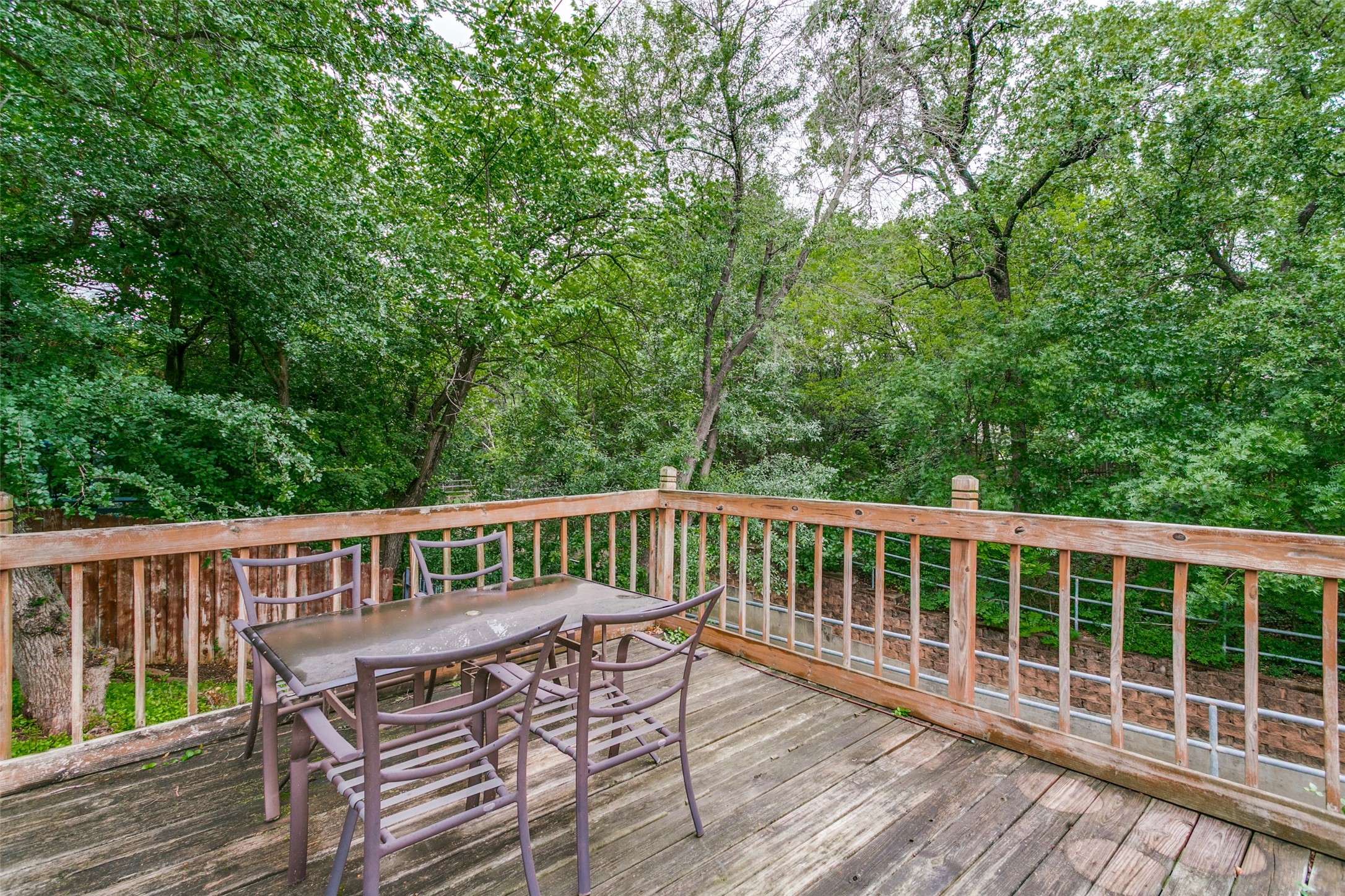 2818 N Creekwood Drive Grapevine TX 76051