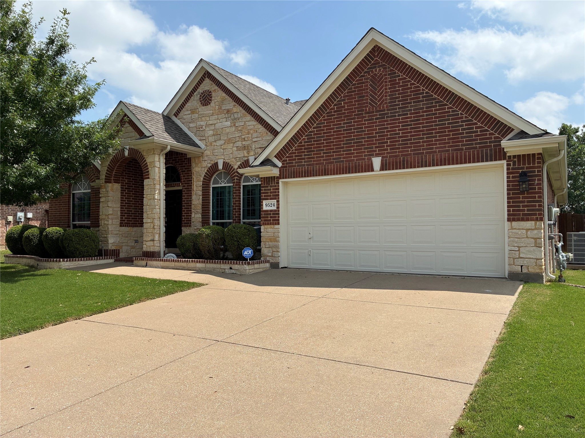 9524 Side Saddle Trail Fort Worth TX 76131