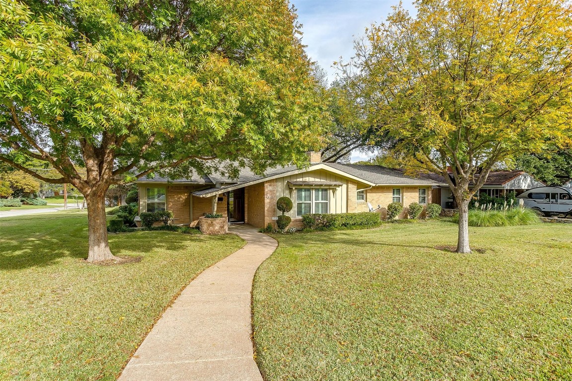 4101 Shannon Drive Fort Worth TX 76116