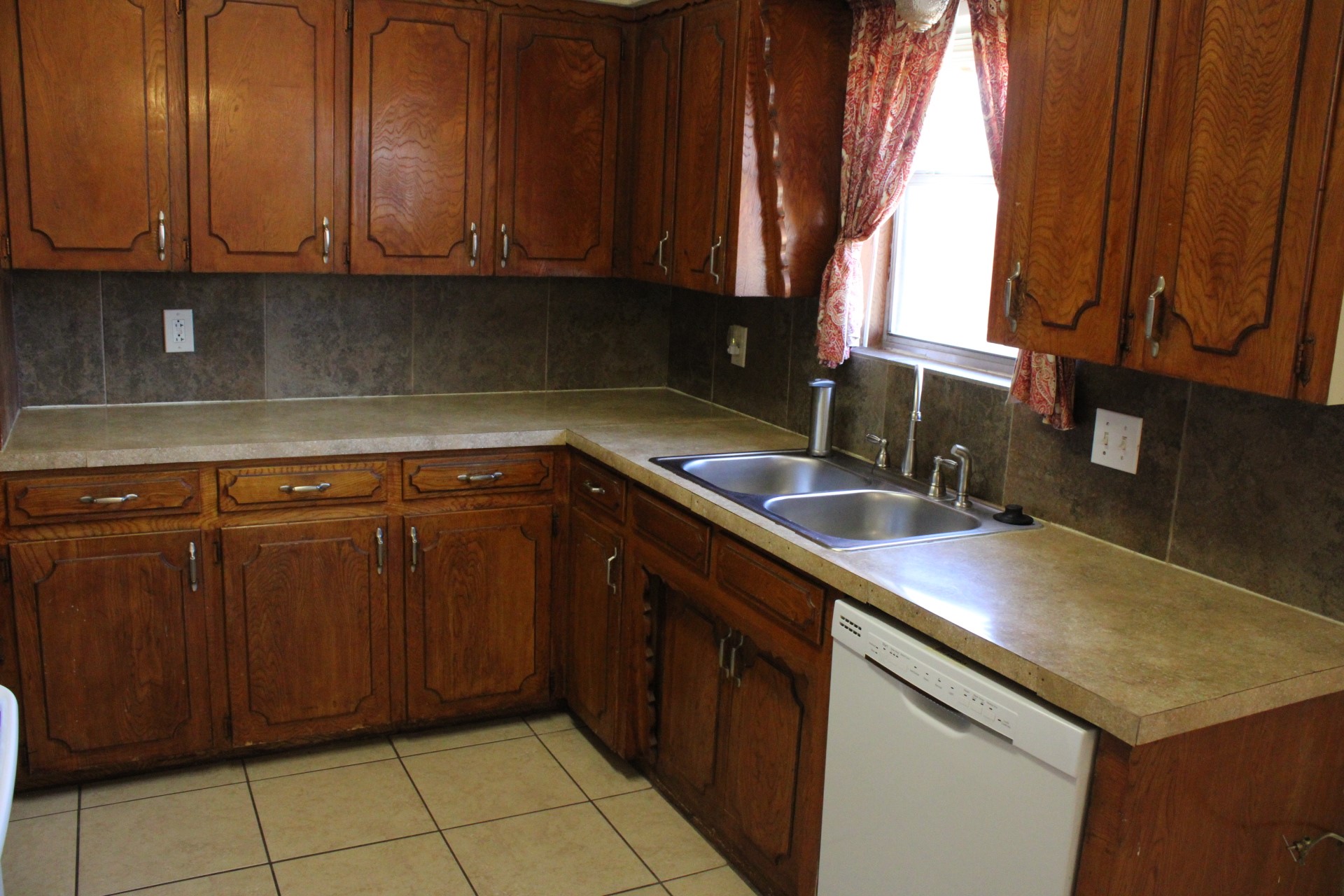 110 E Vanston Lane Crandall TX 75114