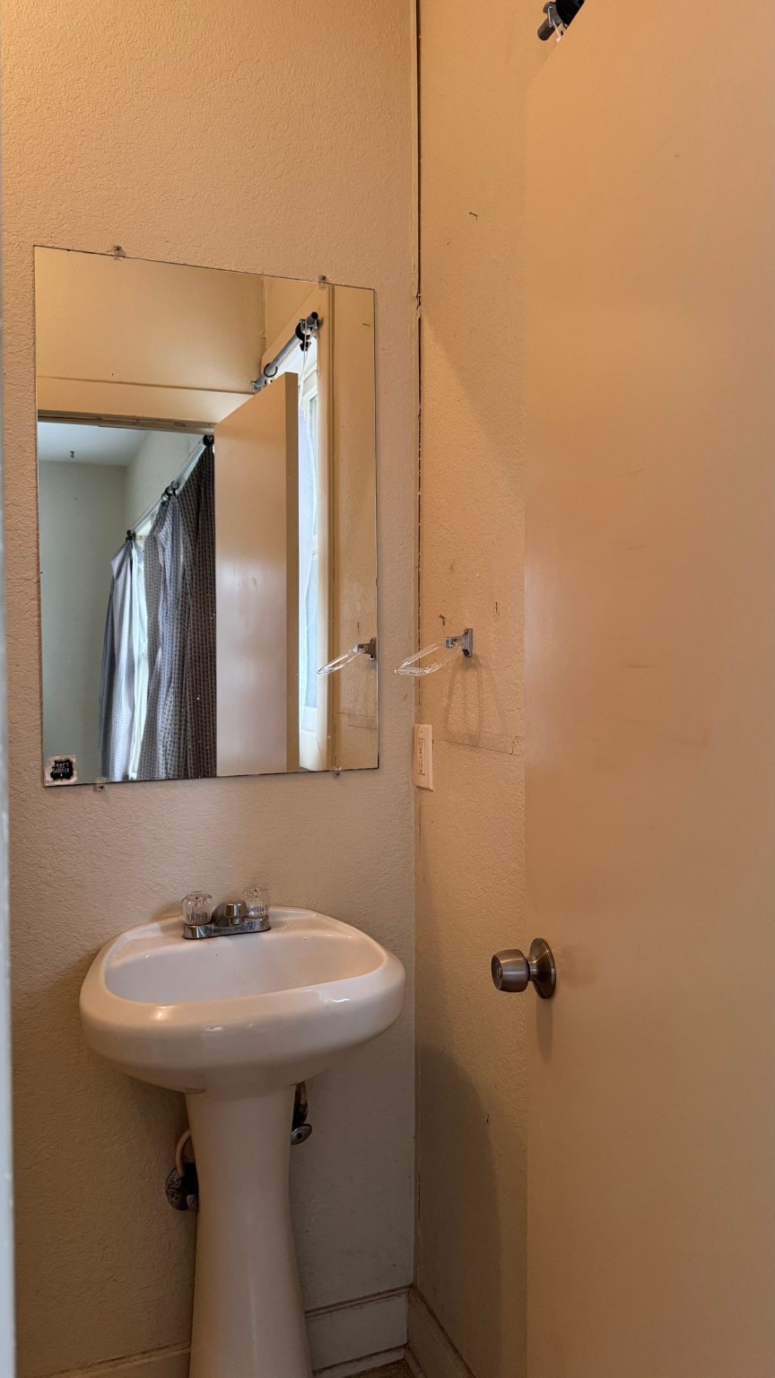 5936 Overlook Drive Dallas TX 75227