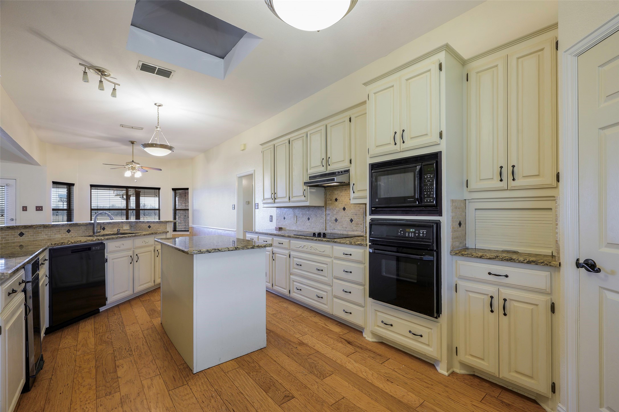 11278 Jackson Road Krum TX 76249