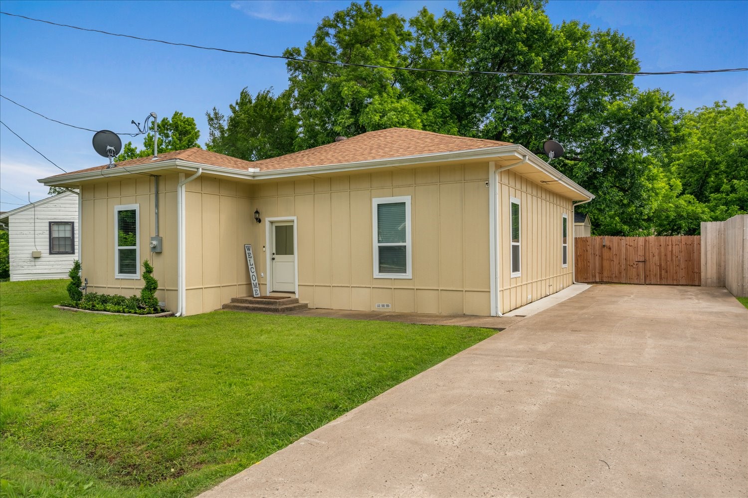 2206 Drake Street Caddo Mills TX 75135