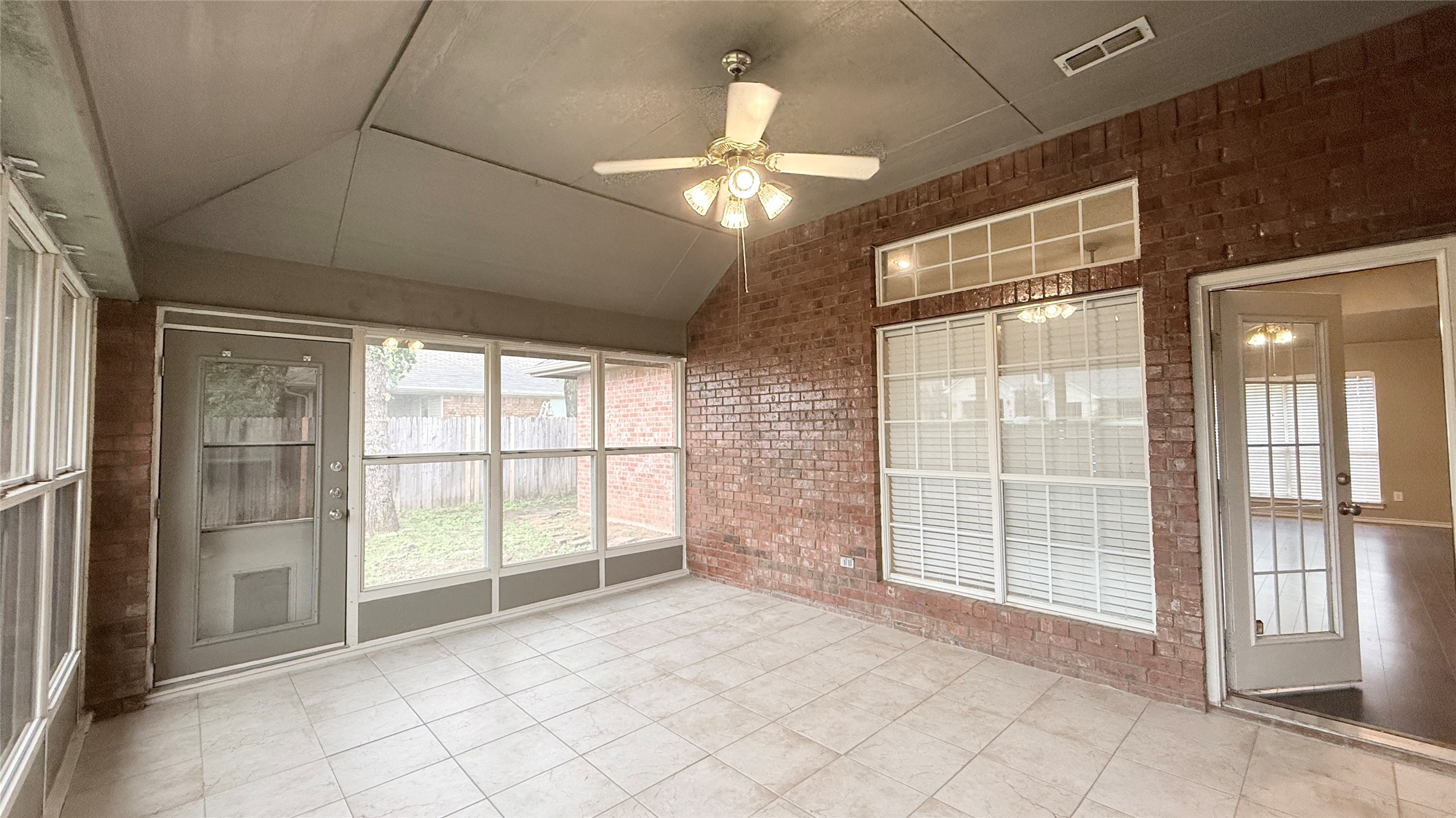 5206 Lookout Trail Arlington TX 76017