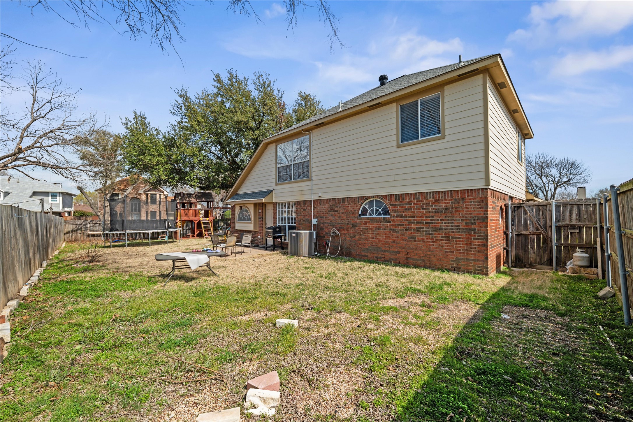 4603 Yale Drive Grand Prairie TX 75052