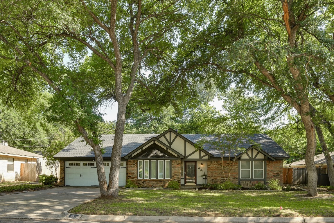 4311 Churchwood Drive Arlington TX 76016
