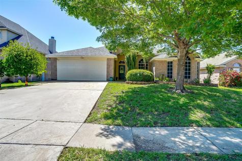 931 Joshua Drive Burleson TX 76028
