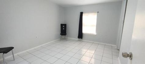 1113 Maydelle Lane Garland TX 75042