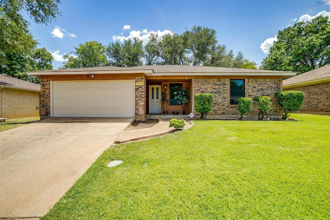 3405 Meadowmoor Street Fort Worth TX 76133