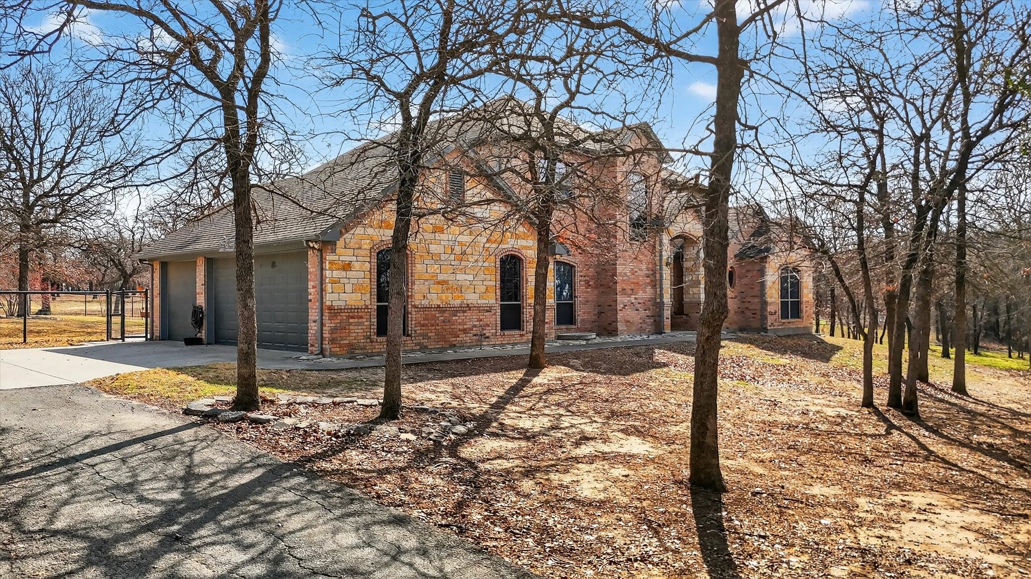 125 River Rock Court Poolville TX 76487