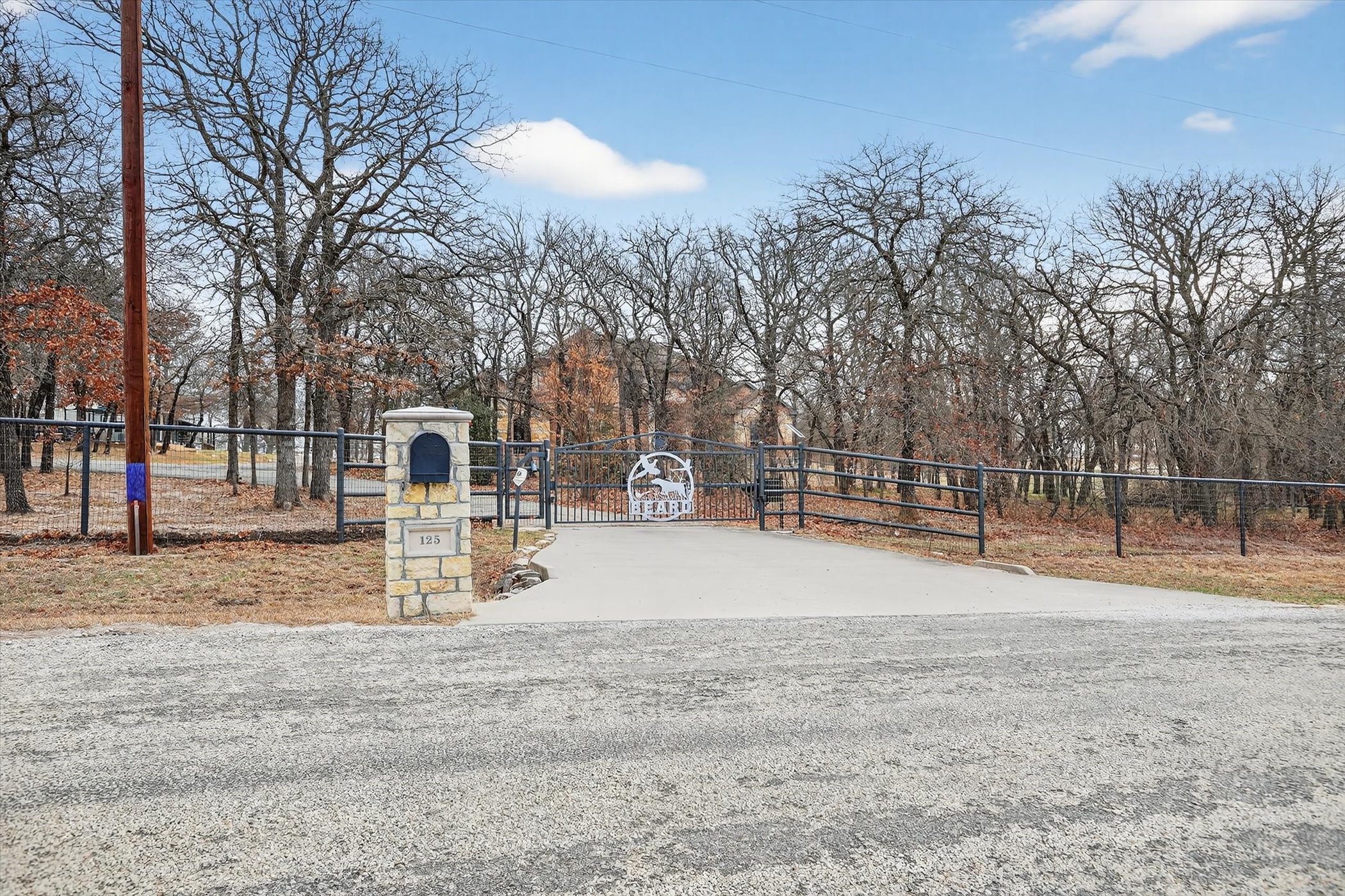 125 River Rock Court Poolville TX 76487