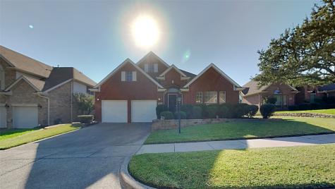 2404 Knollwood Court Arlington TX 76006