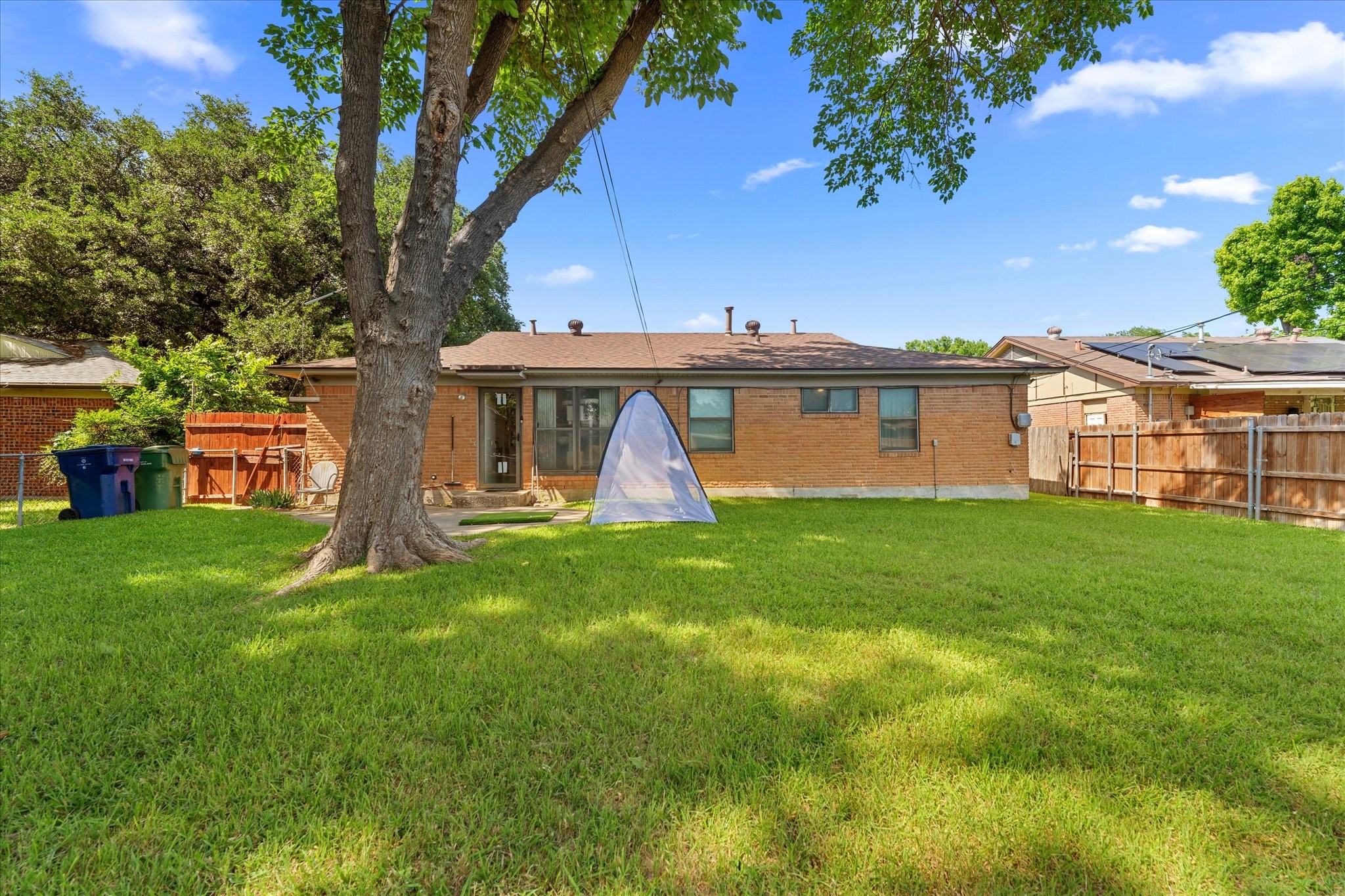 2806 Maple Drive Garland TX 75042