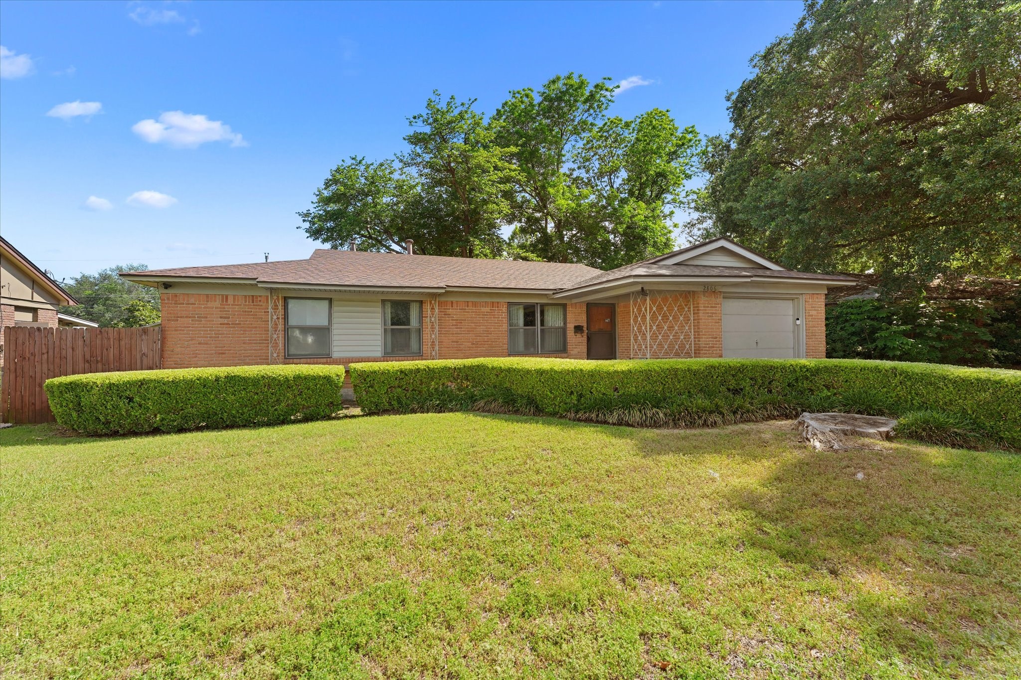 2806 Maple Drive Garland TX 75042