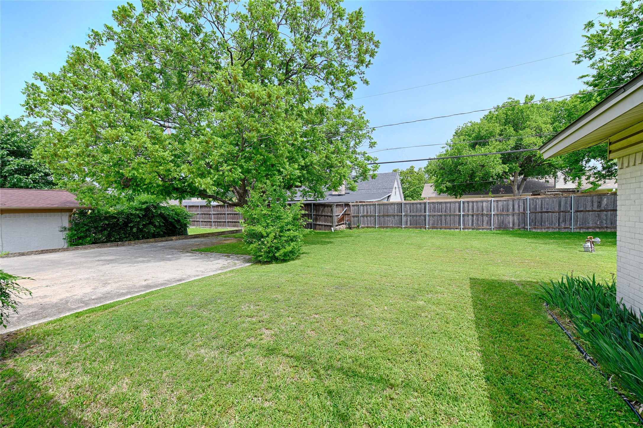3543 Cloverdale Lane Farmers Branch TX 75234