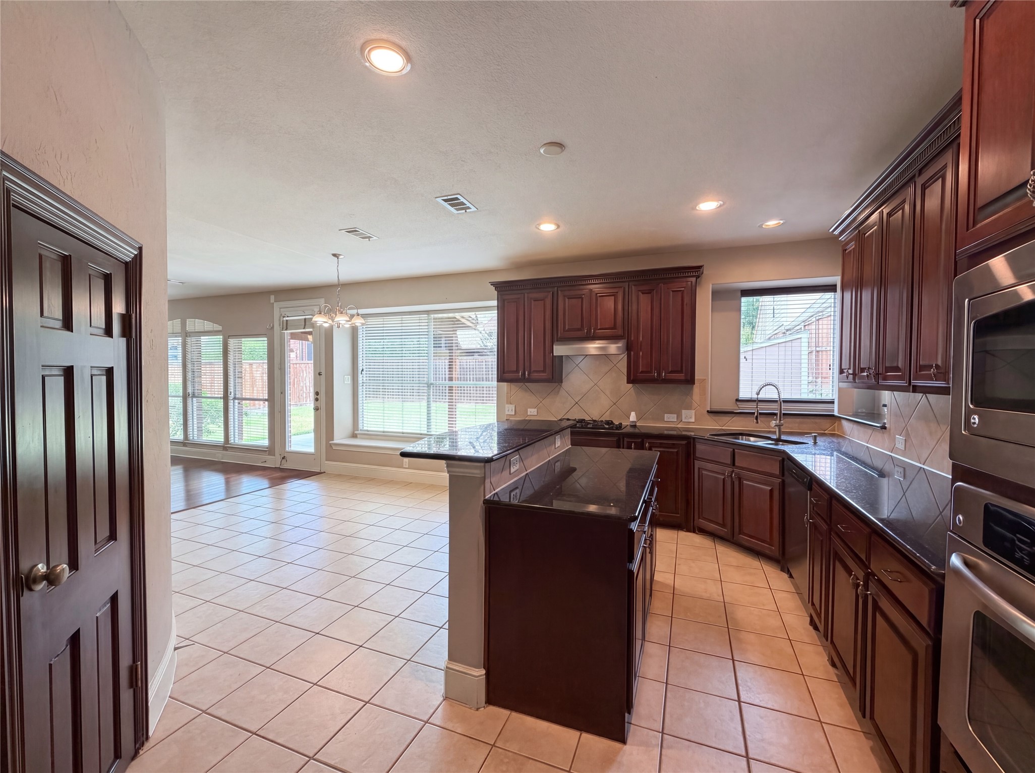 10330 Sandbar Drive Irving TX 75063
