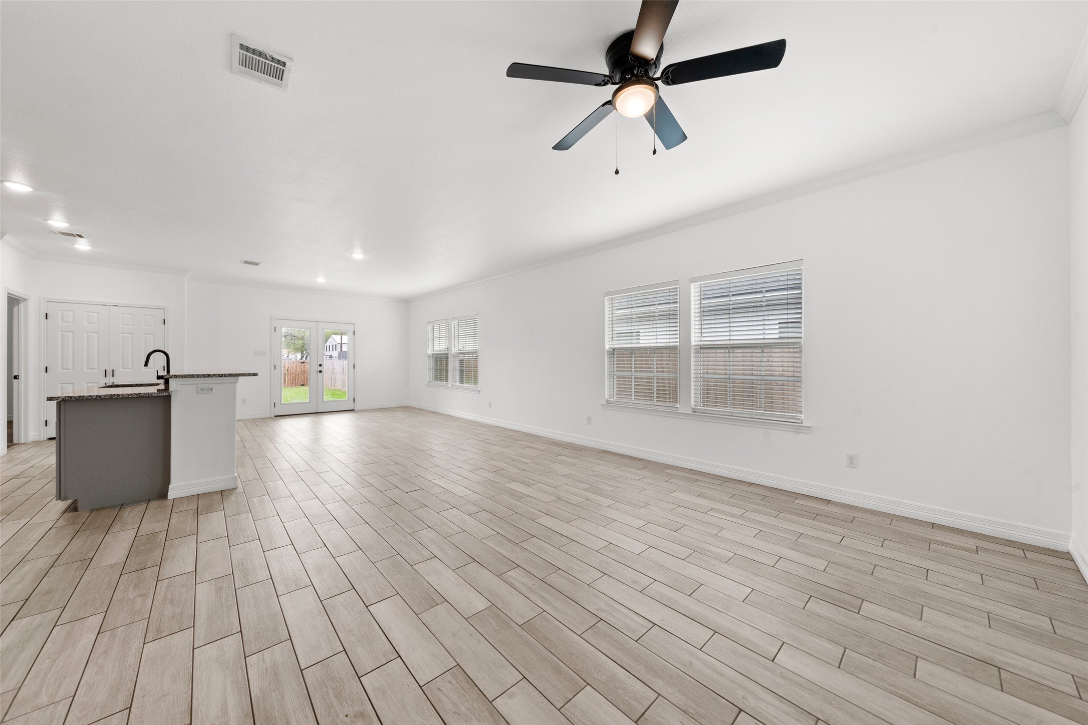 501 Avenue A Moody TX 76557