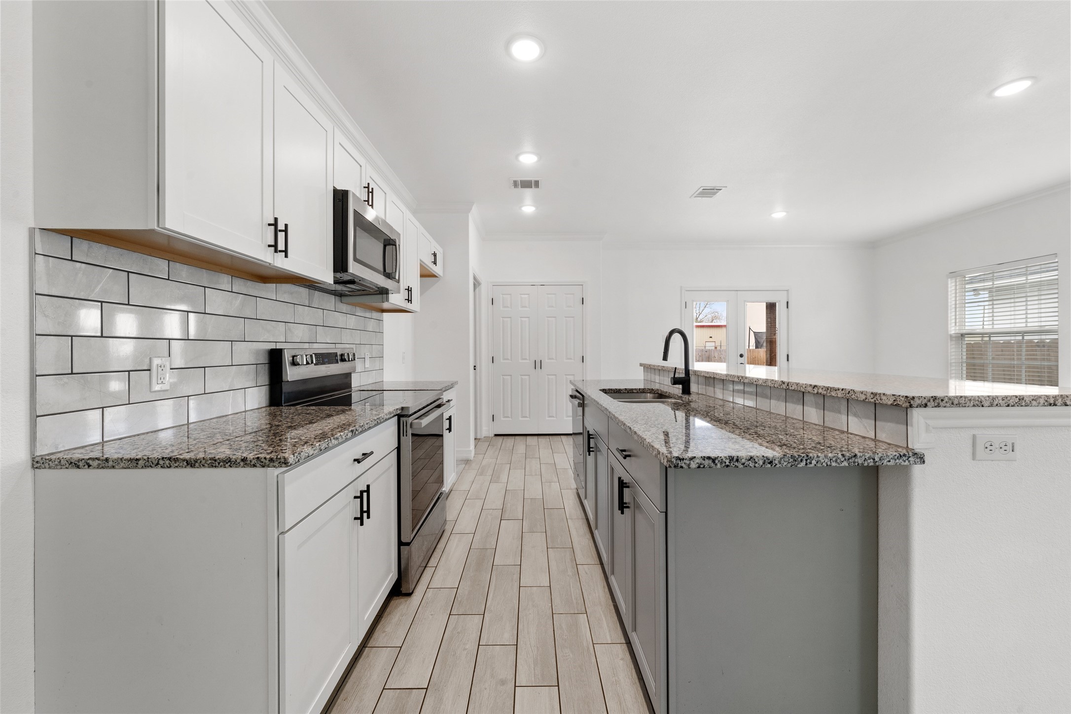501 Avenue A Moody TX 76557