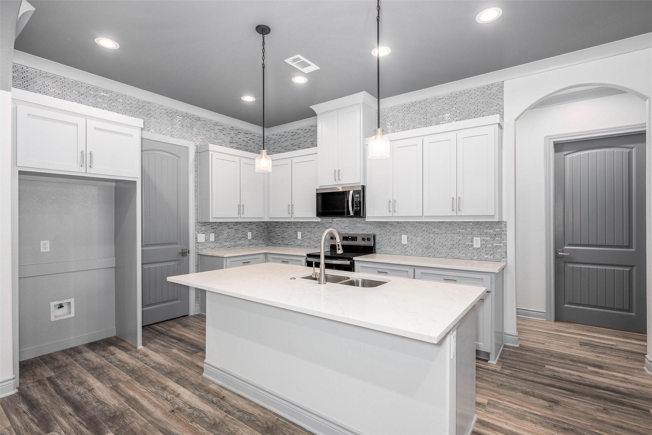 115 Enchanted Drive Enchanted Oaks TX 75156