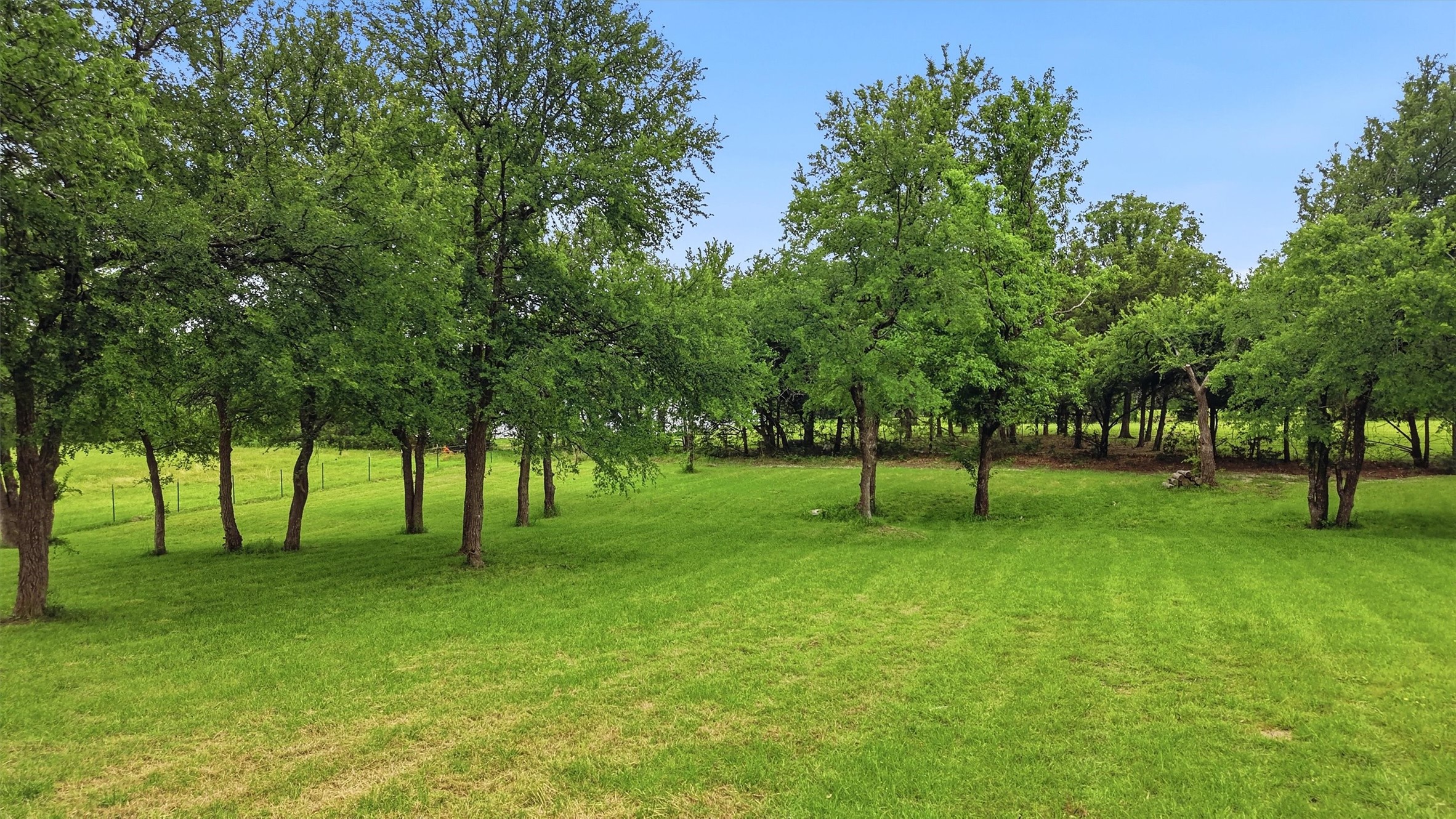 2700 Randell Lake Road Denison TX 75020